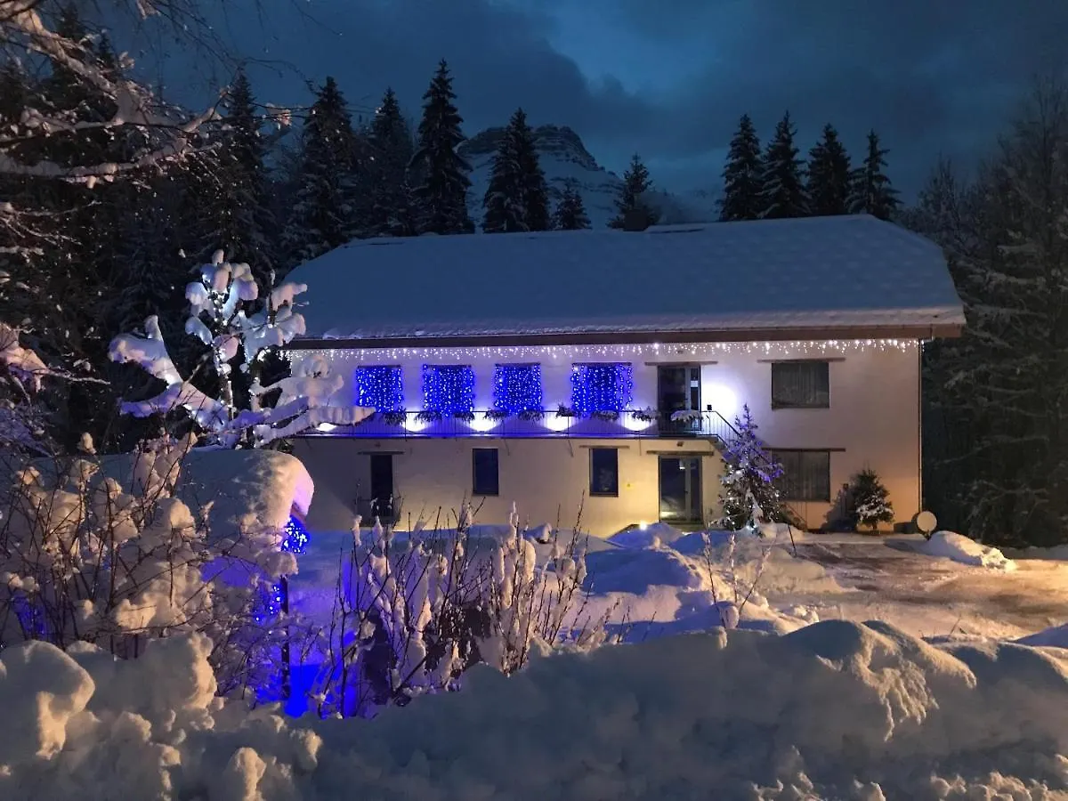 Шале Вилла Le Moulin Des Olirics Салланш
